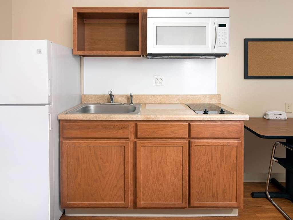 Extended Stay America Select Suites - Монтгомери Номер фото